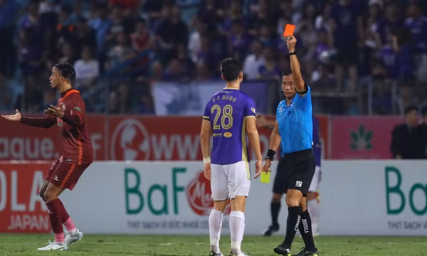 Đỗ Duy Mạnh, Jermie Lynch bị "treo giò" tại vòng 16 V.League 2022