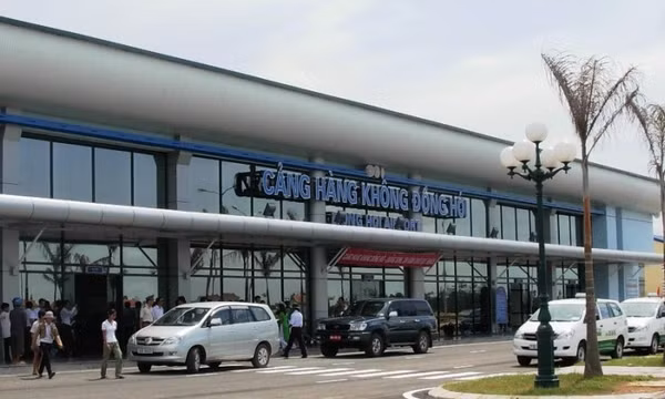 Mở cửa trở lại 9 sân bay