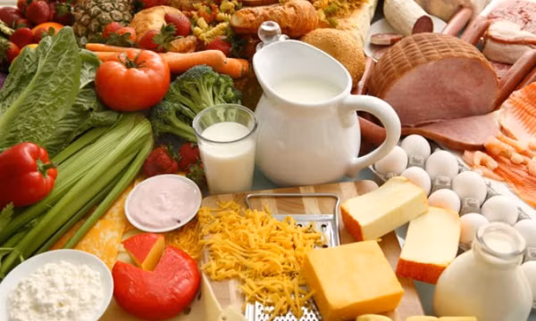 Những thực phẩm ‘phá nát’ gan nhanh hơn bia rượu, toàn món quen thuộc trên mâm cơm của người Việt