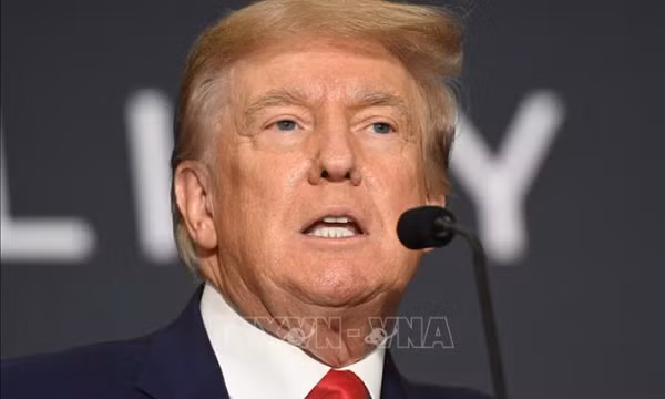 Tòa án chấp thuận đề nghị của cựu Tổng thống Donald Trump trong vụ tài liệu mật
