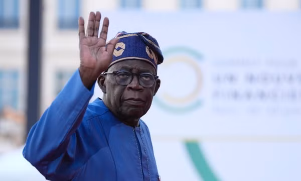 Nigeria triệu đại sứ trên khắp thế giới về nước
