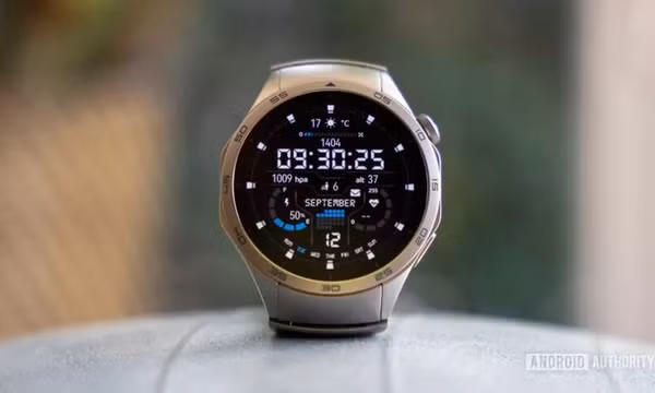 Huawei trình làng đối thủ của Apple Watch Series 9