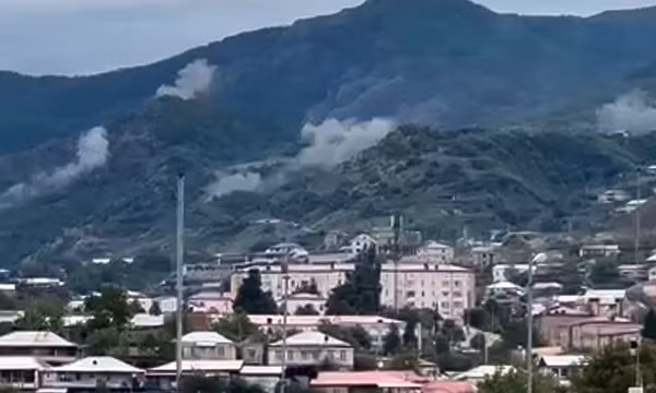 Căng thẳng Azerbaijan - Armenia leo thang và nguy cơ xảy ra chiến tranh Kavkaz mới