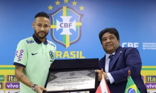 Neymar: 'Tôi không giỏi hơn Pele'
