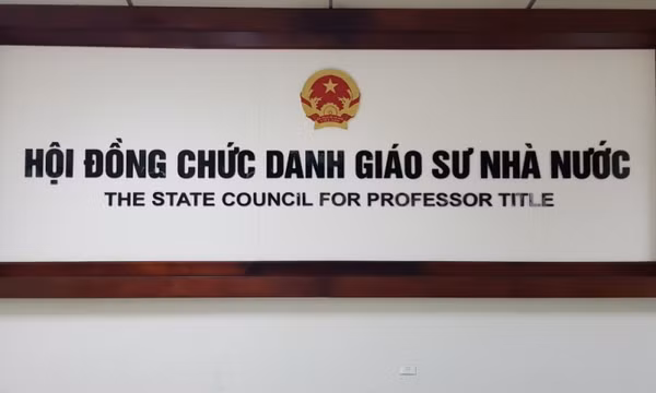 Số ứng viên được đề nghị xét chức danh giáo sư, phó giáo sư cao nhất 4 năm qua