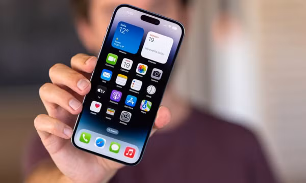 Nhiều iPhone bị hao pin, nóng máy sau khi cập nhật iOS 17