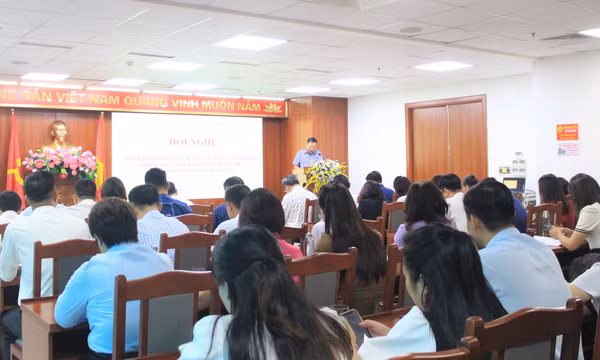 Cấp đổi 10.000 giấy phép lái xe thông qua dịch vụ công trực tuyến toàn trình
