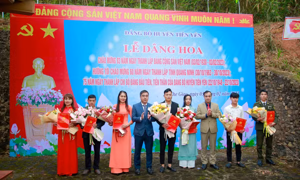 Bài 3: Gỡ "nút thắt" phát triển đảng viên vùng dân tộc thiểu số