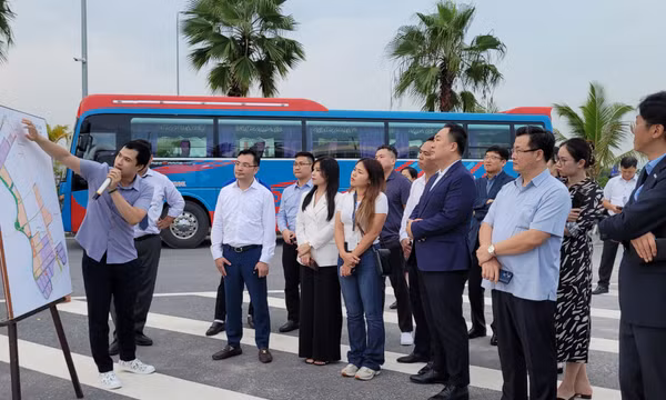 Doanh nghiệp Hàn Quốc khảo sát, tìm kiếm cơ hội đầu tư tại TX Quảng Yên
