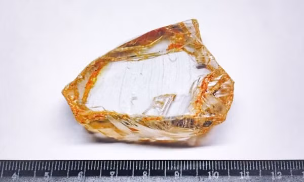 Phát hiện viên kim cương 390 carat ở Nga