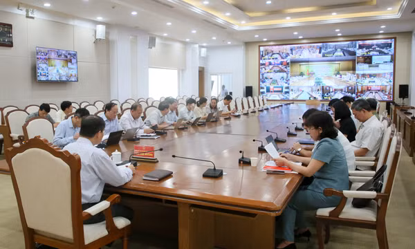 Phiên họp thứ nhất Tổ công tác cải cách thủ tục hành chính của Thủ tướng Chính phủ