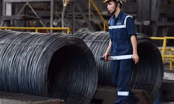 Giá thép giảm lần thứ 19 liên tiếp, xuống đáy 3 năm