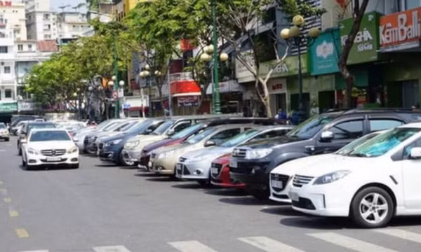 Vì sao đỗ xe nên quay đầu ra ngoài?