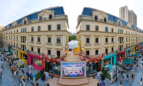 Khám phá phố đi bộ Carnaby kiểu châu Âu mới nổi ở Hà Nội