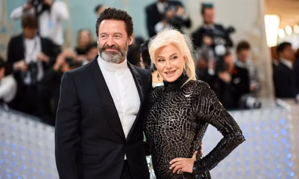 Tài tử "Người Sói" Hugh Jackman ly hôn vợ sau 27 năm gắn bó