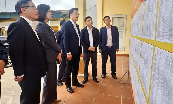 Ban bầu cử đại biểu Quốc hội số 1 kiểm tra công tác bầu cử