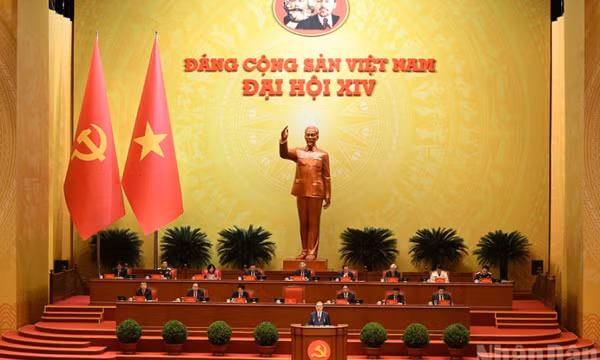 Báo cáo chính trị của Ban Chấp hành Trung ương Đảng khóa XIII tại Đại hội đại biểu toàn quốc lần thứ XIV của Đảng