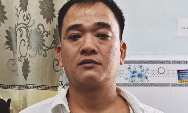 Đâm chết bạn nhậu vì nói chuyện không tôn trọng nhau
