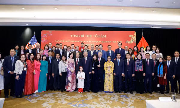 Tổng Bí thư Tô Lâm gặp gỡ bà con cộng đồng và các cơ quan đại diện Việt Nam tại Hoa Kỳ