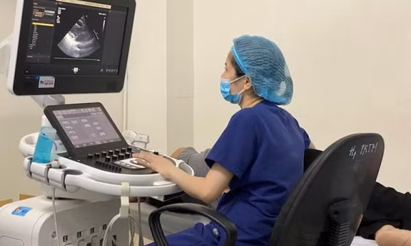 Chụp X-quang đủ 6 phút mới thanh toán: Bảo hiểm xã hội Việt Nam phản hồi