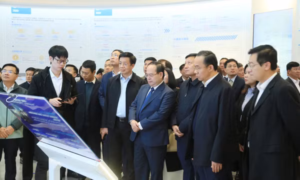 Đoàn đại biểu tỉnh Quảng Ninh thăm, khảo sát Trung tâm Hợp tác ứng dụng Trí tuệ nhân tạo Trung Quốc - ASEAN