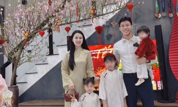 Cầu thủ Việt Nam đón Tết, chia sẻ khoảnh khắc gia đình