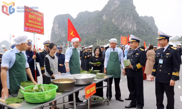 Lữ đoàn 170 Hải quân tổ chức Hội thi gói bánh chưng