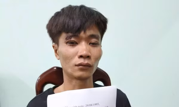 Trộm xe tải chạy được 8km, bị cảnh sát giao thông và người dân vây bắt