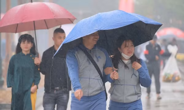 Thời tiết hôm nay 24-2: Bắc Bộ mưa phùn, Nam Bộ nắng nóng