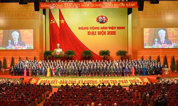 Báo cáo tổng kết 15 năm thi hành Điều lệ Đảng (2011-2025) và đề xuất, định hướng bổ sung, sửa đổi Điều lệ Đảng