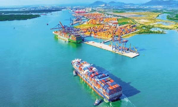 Đưa Việt Nam trở thành trung tâm logistics chiến lược