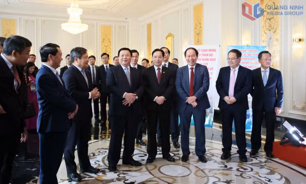 Thắt chặt quan hệ hữu nghị, hợp tác giữa Quảng Ninh và Quảng Tây