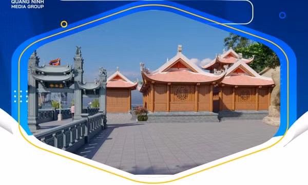 Cửa Lục Linh Từ- Đền thờ Trần Hưng Đạo bên dòng Cửa Lục