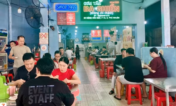 Từ 1/3, hộ kinh doanh phải dùng tài khoản ngân hàng chính chủ