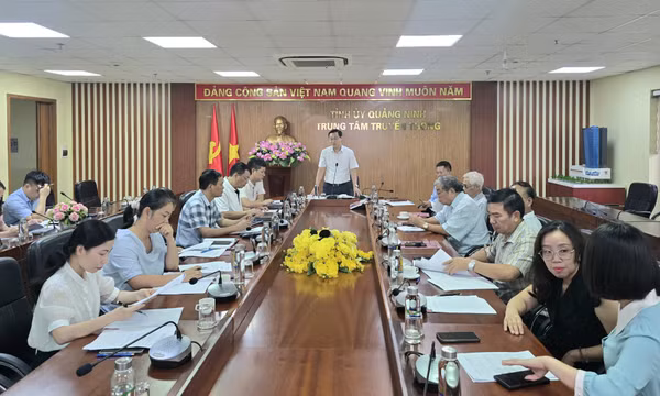 Hội nghị Ban chấp hành Hội nhà báo tỉnh (mở rộng) kỳ thứ 15