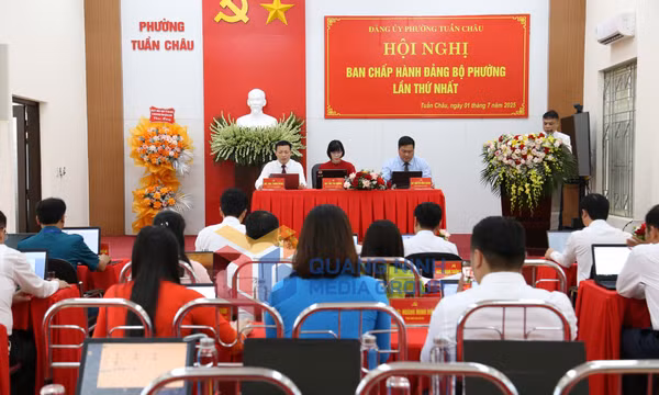 Hội nghị BTV, BCH và Kỳ họp thứ nhất HĐND phường Tuần Châu, nhiệm kỳ 2021-2026, tháng 7-2025