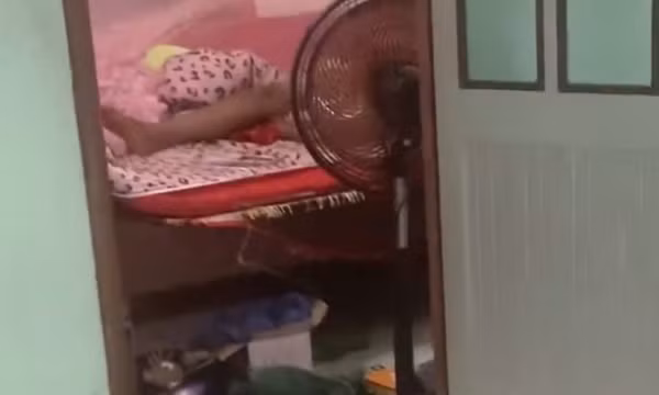 Đột nhập vào nhà dân rồi lên giường ngủ quên, đối tượng bị bắt tại trận