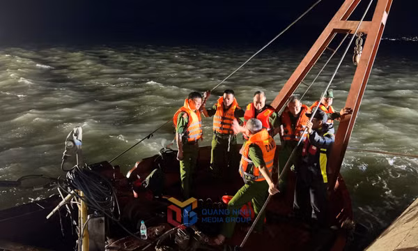 Đẩy nhanh công tác tìm kiếm cứu nạn trong đêm