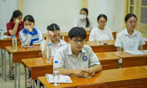 Sẽ không khống chế tỉ lệ học sinh vào lớp 10 công lập