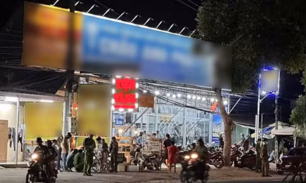Đối tượng dùng súng, búa táo tợn cướp tiệm vàng ở Tây Ninh