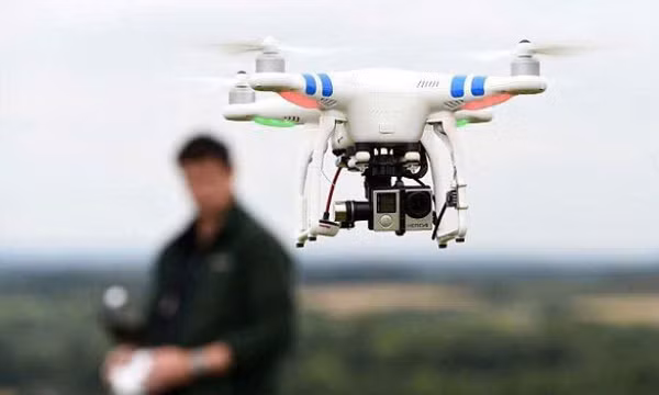 Từ 1/7, các trường hợp bay flycam được miễn cấp phép