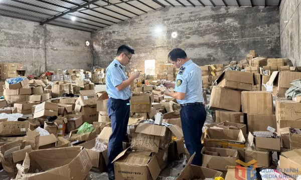 Phát hiện kho hàng lậu vận hành bằng phần mềm nước ngoài, kết nối TikTok