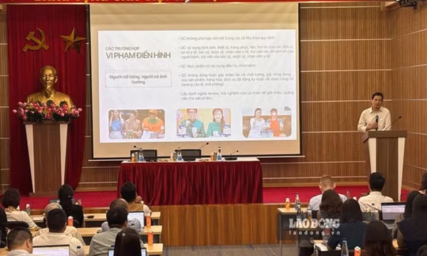 Siết chặt quảng cáo trên mạng, hạn chế hoạt động của nghệ sĩ vi phạm