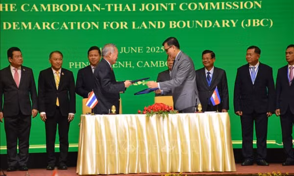 Thái Lan, Campuchia thúc đẩy đối thoại giải quyết căng thẳng