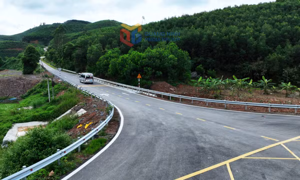 Chính sách đồng bộ: Động lực phát triển vùng khó