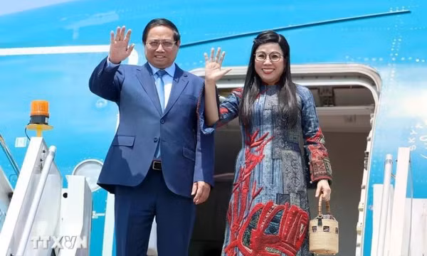 Thủ tướng Phạm Minh Chính về tới Hà Nội, kết thúc chuyến công tác tại Malaysia