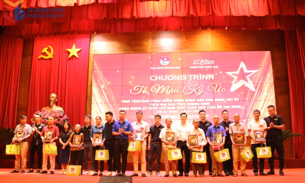 “Mỗi bức ảnh là một hành trình đầy cảm xúc...”