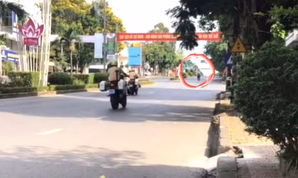 Nam sinh 16 tuổi lái môtô chạy vào đường cấm, chủ xe bị xử phạt 14 triệu đồng