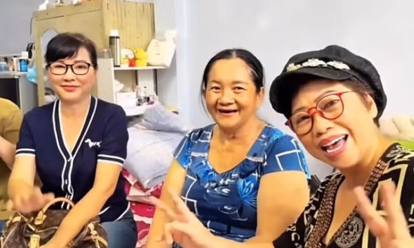 Nghệ sĩ cải lương xinh đẹp giờ mắc nhiều bệnh, phải làm xe ôm, tạp vụ kiếm sống