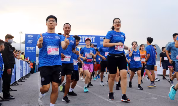 Quan tâm đầu tư phát triển thể chất